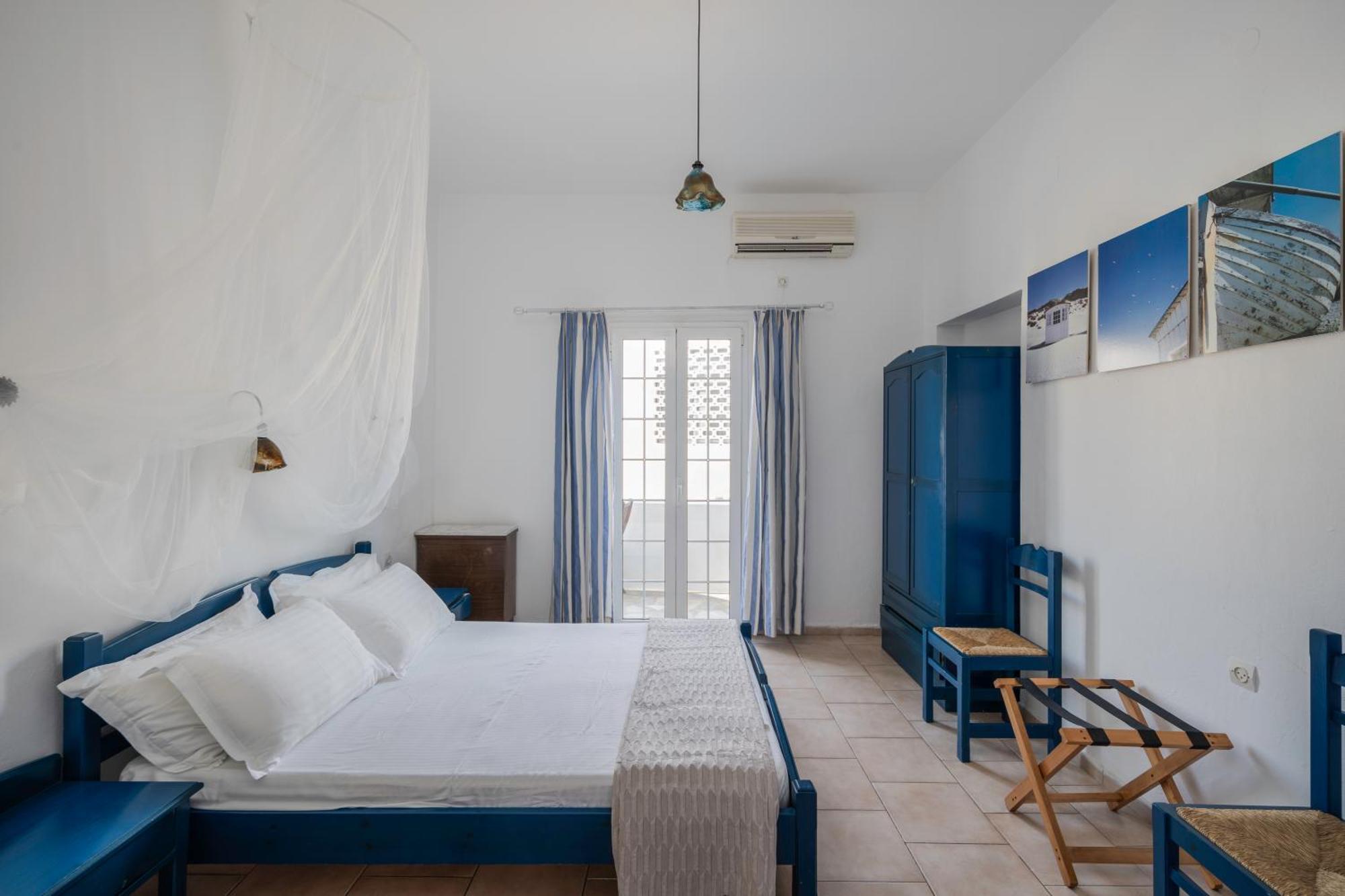 Bofor Studios & Rooms Livadakia Pokoj fotografie