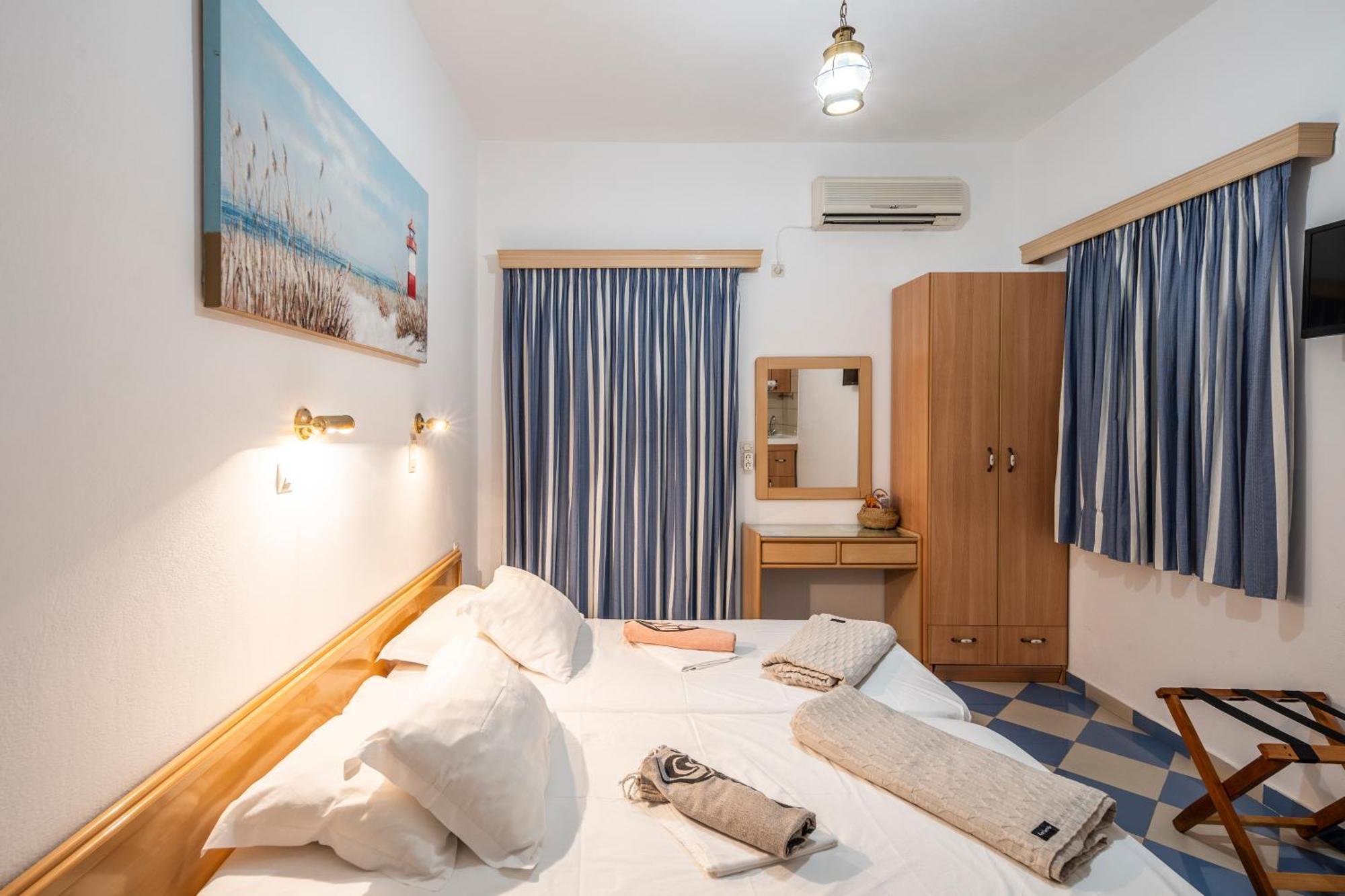 Bofor Studios & Rooms Livadakia Pokoj fotografie